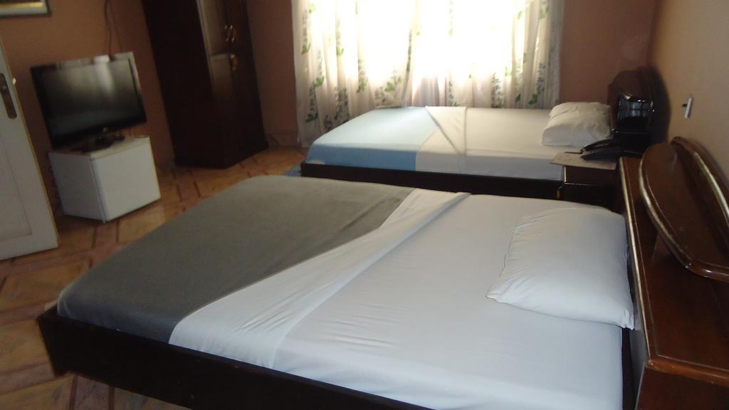 Wadoma Royale Hotel Kumasi Quarto foto