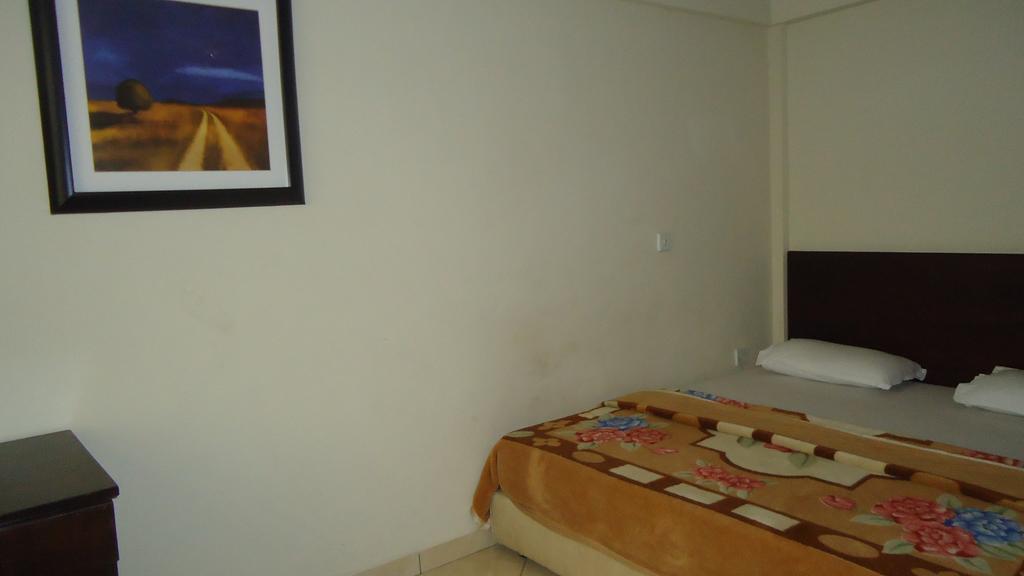 Wadoma Royale Hotel Kumasi Quarto foto