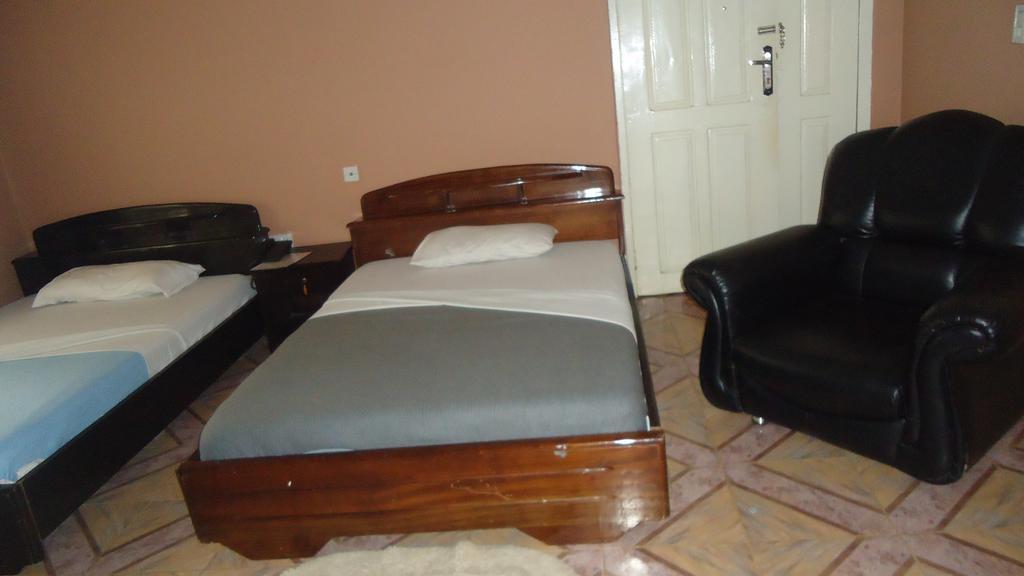 Wadoma Royale Hotel Kumasi Quarto foto