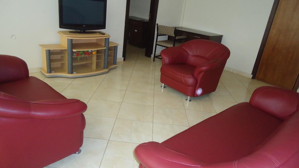 Wadoma Royale Hotel Kumasi Quarto foto