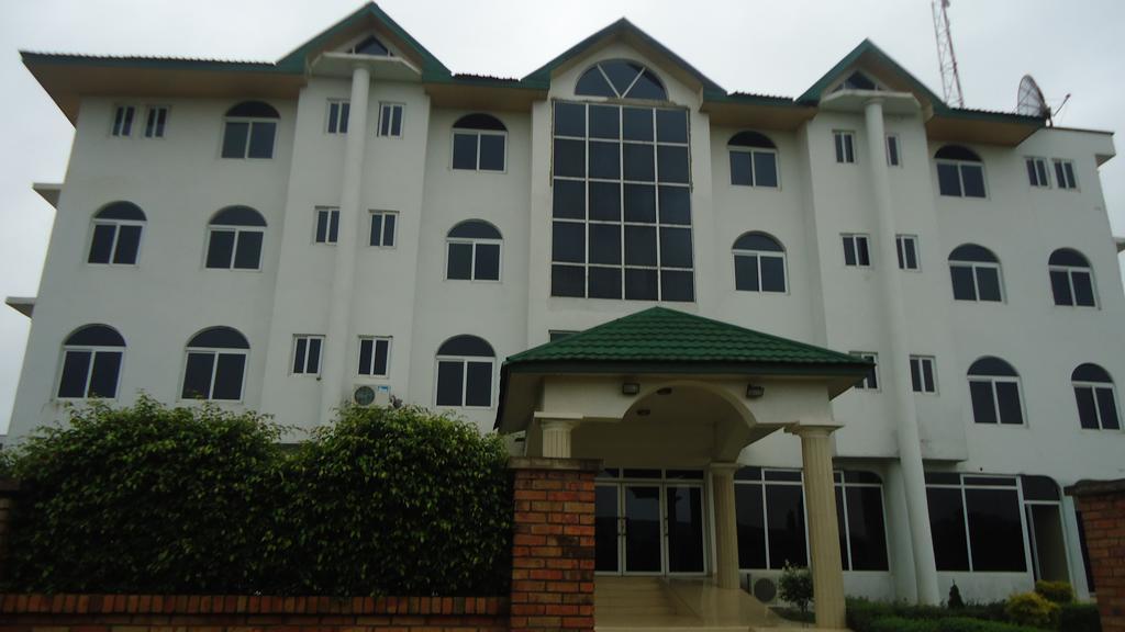 Wadoma Royale Hotel Kumasi Exterior foto