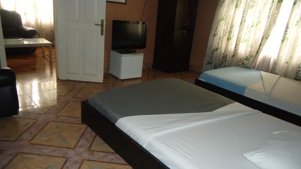 Wadoma Royale Hotel Kumasi Quarto foto